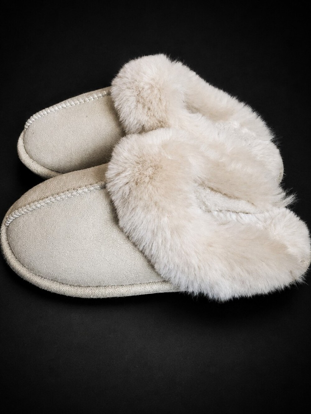 Plush Faux-Fur Lined Slip-On Slippers - Ivory - Never Worn!